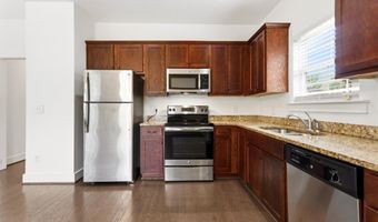 106 FALLING WATERS Ln, Alabaster, AL 35114