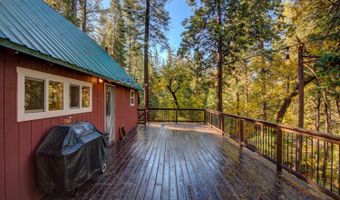 2534 Middle Dr, Arnold, CA 95223