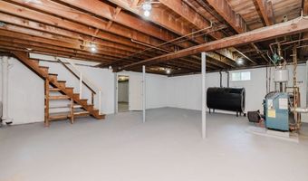 24 Sagamore, Attleboro, MA 02703