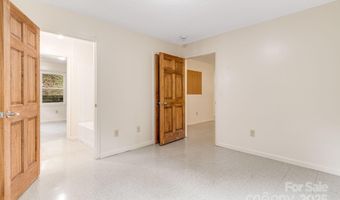 119 Richland St, Asheville, NC 28806