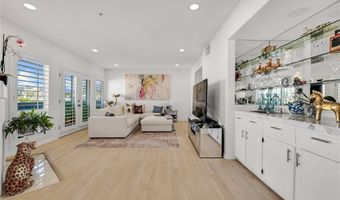 5224 Zelzah Ave 208, Encino, CA 91316