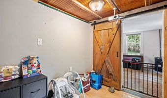 206 Lewis Hill Rd, Bethlehem, NH 03574