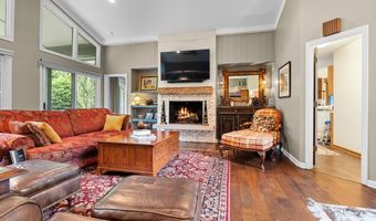 648 Sky Lake Dr, Highlands, NC 28741