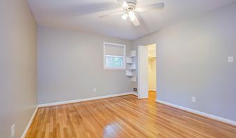 6417 EARLHAM Dr, Bethesda, MD 20817