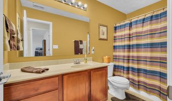 1089 Preakness Dr, Avon, IN 46123