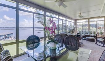 435 Christi Ln, Biloxi, MS 39531
