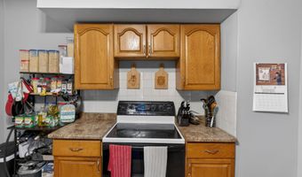 38 Center St, Bristol, CT 06010