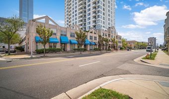 526 PACIFIC Ave, Atlantic City, NJ 08401