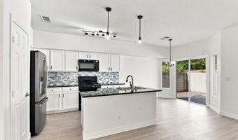 7825 Spartanburg St, Las Vegas, NV 89149