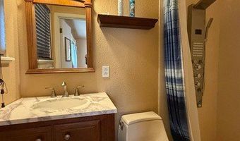 1909 W Clayton Ave, Artesia, NM 88210