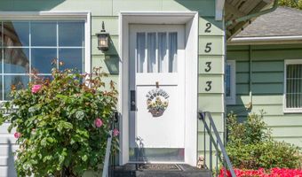 2533 W Thornton Lake Dr NW, Albany, OR 97321