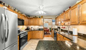 1067 Brighton Dr, Alcoa, TN 37701