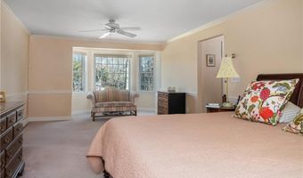 94 Abbott Run Valley Rd, Cumberland, RI 02864