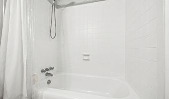 2012 LYNN Rd, Anniston, AL 36207