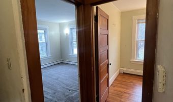 58-60 Frost Pl, Brattleboro, VT 05301