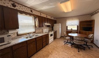 128 S Munsterman St, Appleton, MN 56208