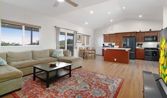 2726 Kaupakalua Rd Unit B, Haiku, HI 96708