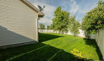 995 Edinburg Cir, Ammon, ID 83406