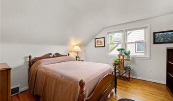124 Allenhurst Rd, Amherst, NY 14226