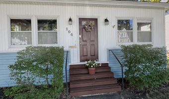 104 7th St, Bangor, ME 04401