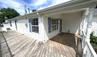 117 W Wapello St, Agency, IA 52530