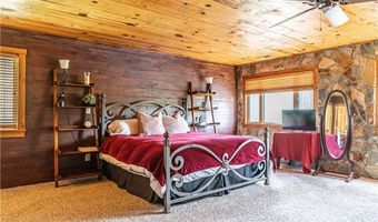 105 Lakewood Dr, Aberdeen, NC 28315