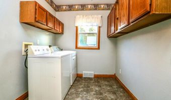 17 SW 9th Ave, Aberdeen, SD 57401