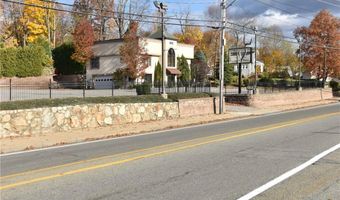 4115 Mendon Rd, Cumberland, RI 02864