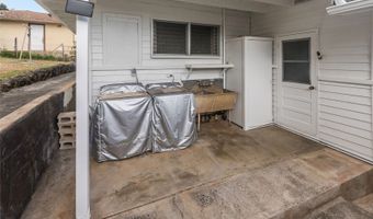 2166 Palolo Ave, Honolulu, HI 96816
