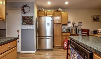 203 Edgemoor Rd APT C, Bridgeport, CT 06606