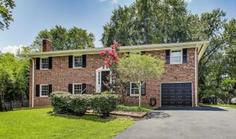 2403 SHERWOOD HALL Ln, Alexandria, VA 22306