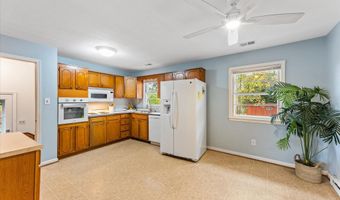 6548 WINDHAM Ave, Alexandria, VA 22315