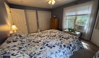 335 Calef Hwy 1, Barrington, NH 03825