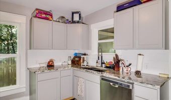 1209 E 20TH St, Cheyenne, WY 82001