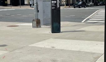 1000 N RANDOLPH St 104, Arlington, VA 22201