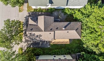 130 W Broadway, Bangor, ME 04401