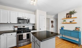 1913 Kelly Glen Dr, Apex, NC 27502