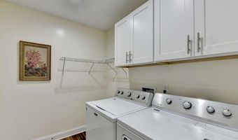 318 Cottage Ct, Ball Ground, GA 30107