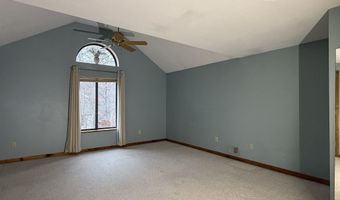 17 Bayberry Dr, Atkinson, NH 03811