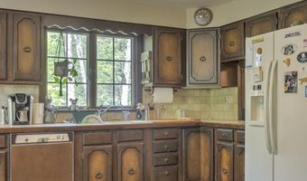 23 Meetinghouse Rd, Brattleboro, VT 05301