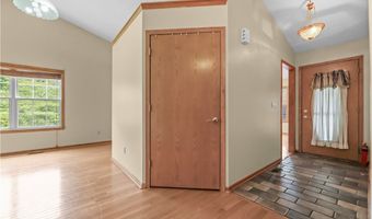 1701 Woods Rd, Akron, OH 44306
