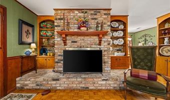 403 SWEETBRIAR Dr, Alexandria, LA 71303