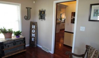 622 Center St, Alden, IA 50006
