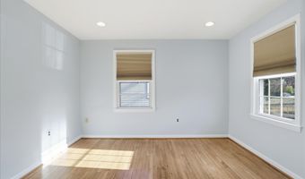 2238 ARLINGTON Ter, Alexandria, VA 22303