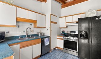 9200 AZTEC Rd NE, Albuquerque, NM 87111