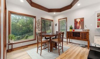 3525 Golf Course Dr, Alma, AR 72921