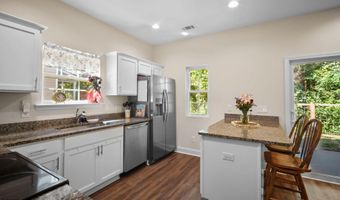 222 Admiration Ave, Beaufort, SC 29906