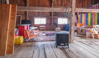 109 Sahagian Rd, Belgrade, ME 04917