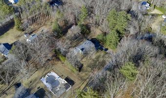 3 Santom St, Auburn, MA 01501