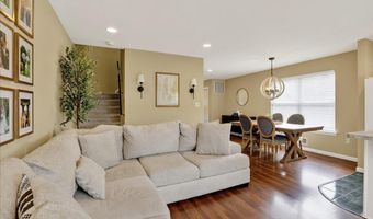 7 Lucia Ct, Aberdeen, NJ 07747